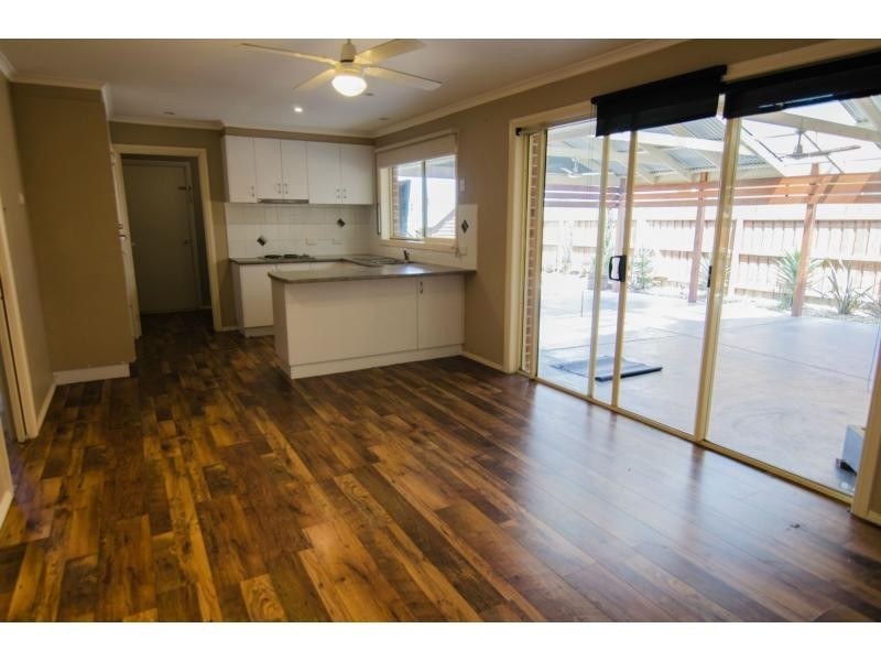 18 Bailey Boulevard, Koo Wee Rup VIC 3981