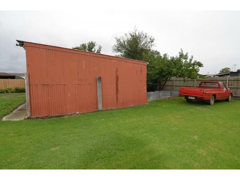 16 Gardner Street, Koo Wee Rup VIC 3981