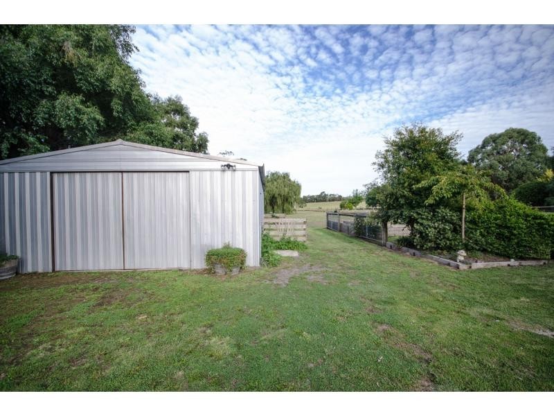 54 Hatchs Road, Nyora VIC 3987