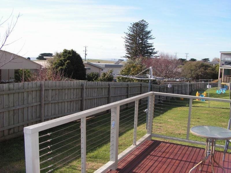 16 Genista Street, San Remo VIC 3925