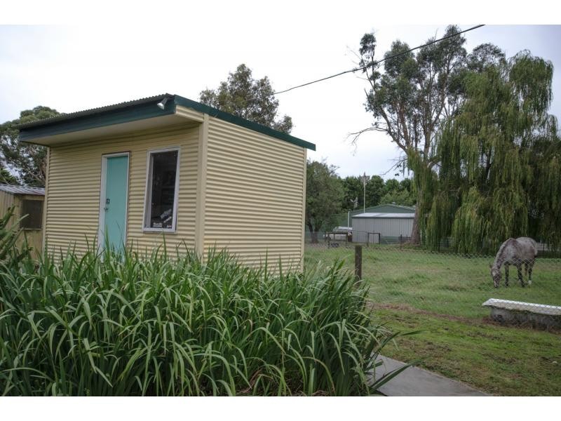 44-52 Yannathan Road, Nyora VIC 3987
