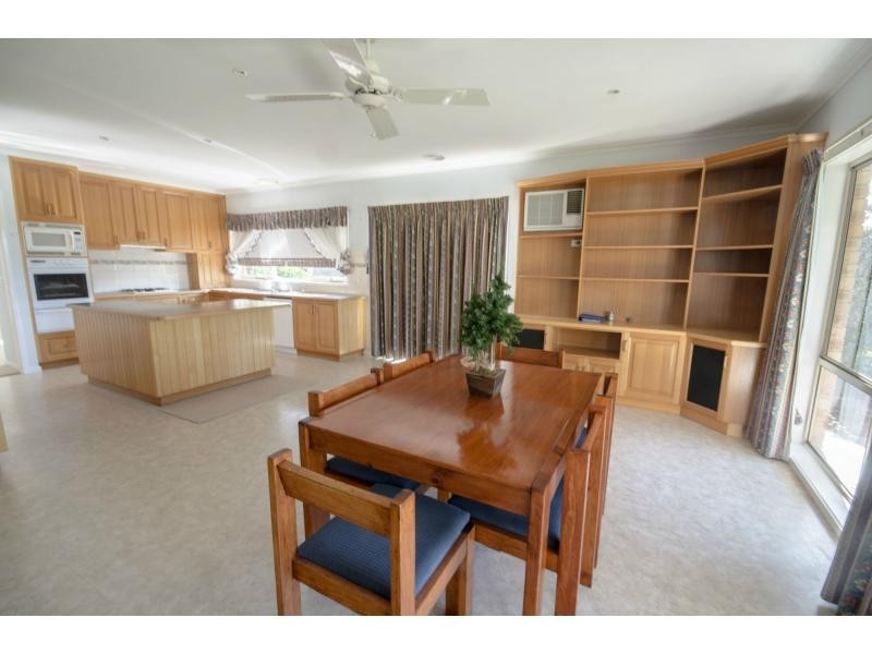 32 James Street, Lang Lang VIC 3984