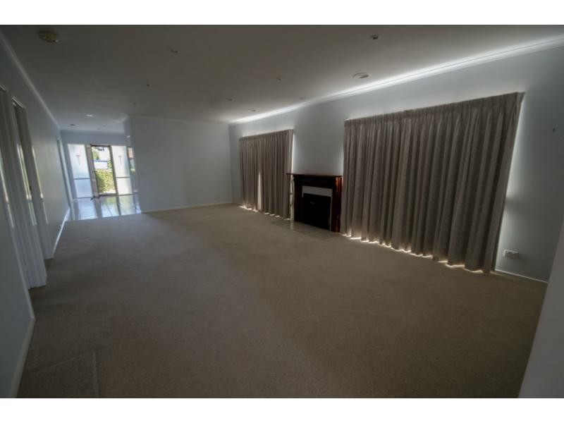 32 James Street, Lang Lang VIC 3984