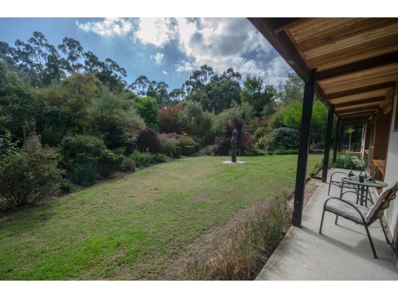 345 Henrys Road, Nyora VIC 3987