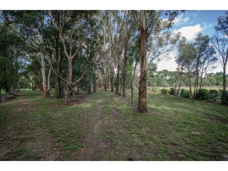 345 Henrys Road, Nyora VIC 3987