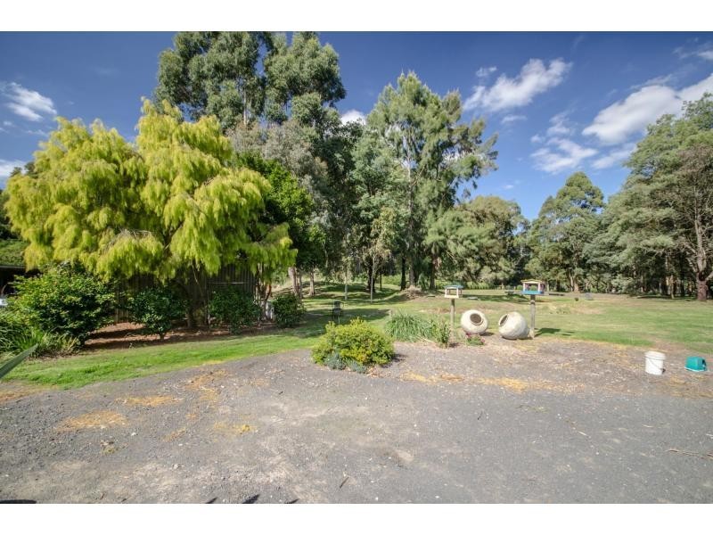 345 Henrys Road, Nyora VIC 3987
