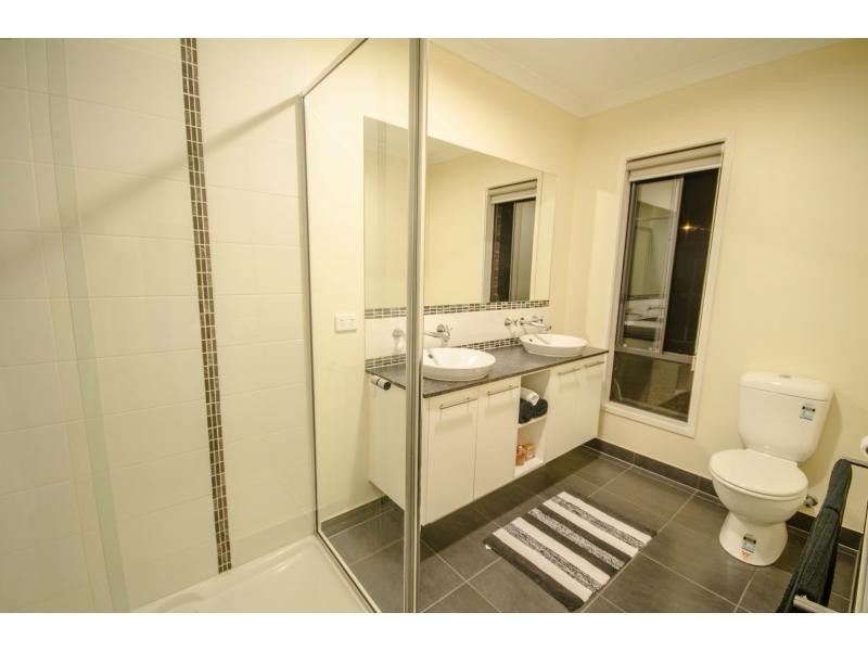 43 Rupert Street, Lang Lang VIC 3984