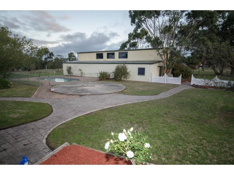 60 Forrest Drive, Nyora VIC 3987