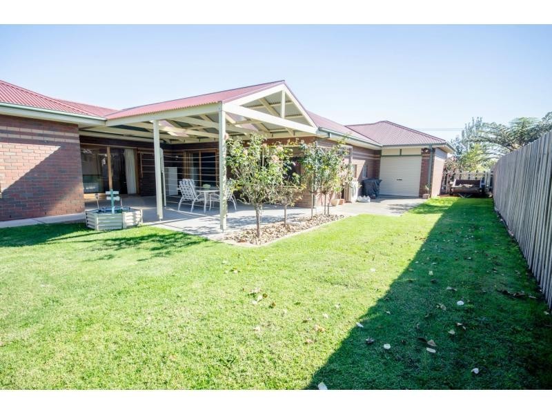 17 Tresize Court, Lang Lang VIC 3984