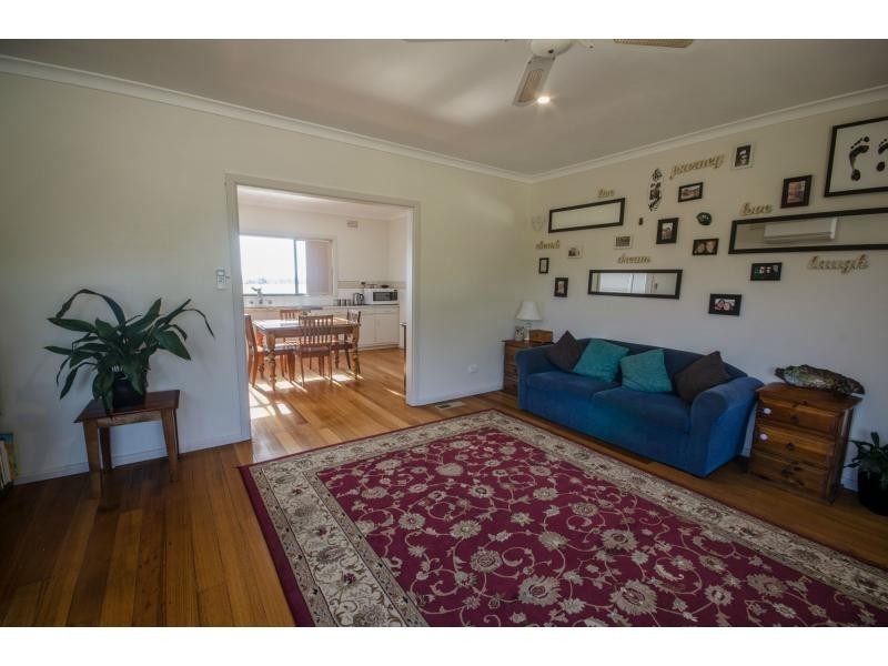 367 Westernport Road, Lang Lang VIC 3984