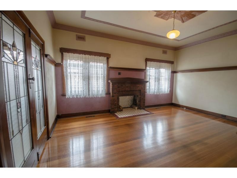 372 Rossiter Road, Koo Wee Rup VIC 3981
