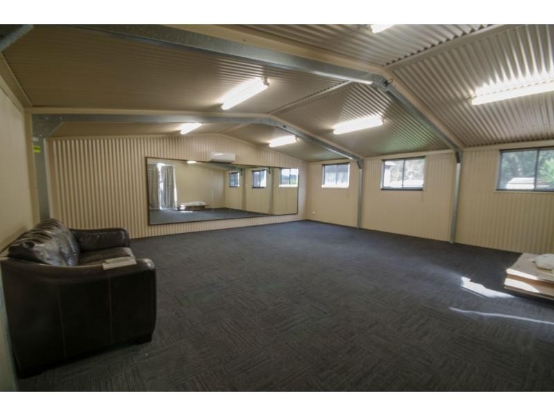 372 Rossiter Road, Koo Wee Rup VIC 3981