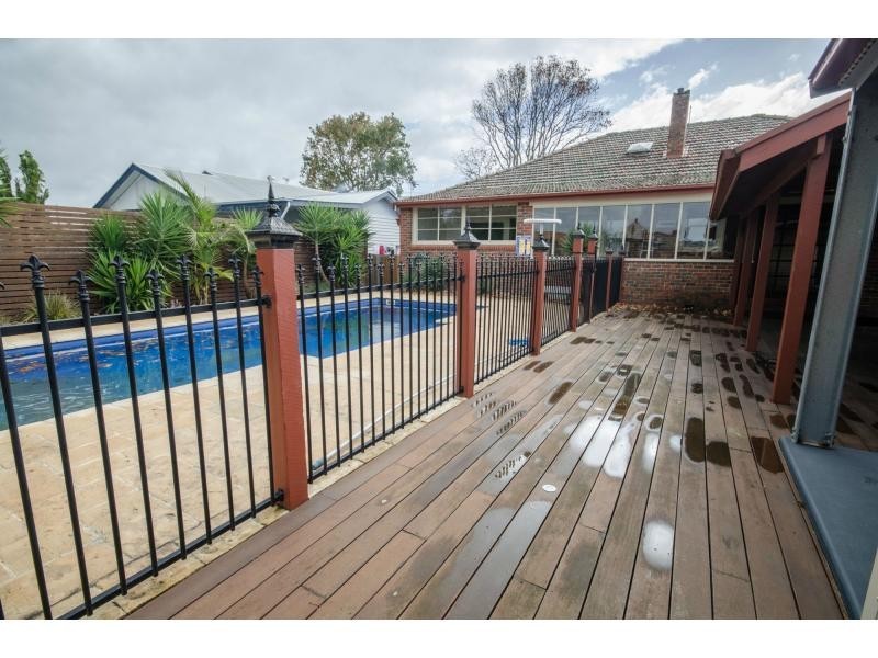 372 Rossiter Road, Koo Wee Rup VIC 3981