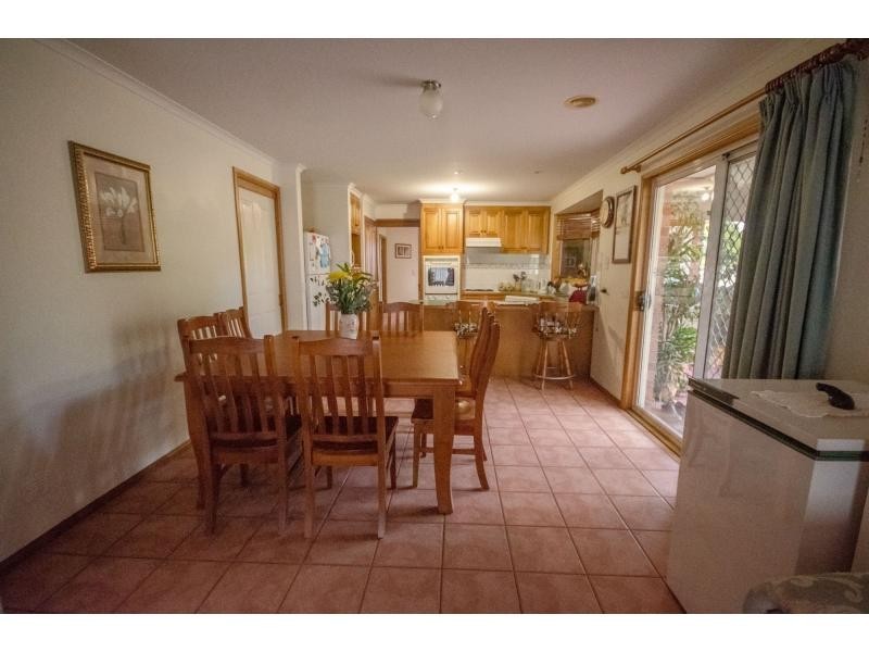 26 Alexandra Avenue, Koo Wee Rup VIC 3981