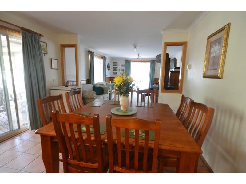 26 Alexandra Avenue, Koo Wee Rup VIC 3981