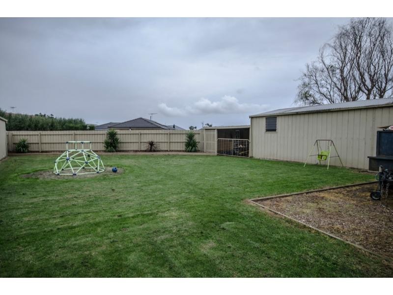 202 McDonalds Track, Lang Lang VIC 3984