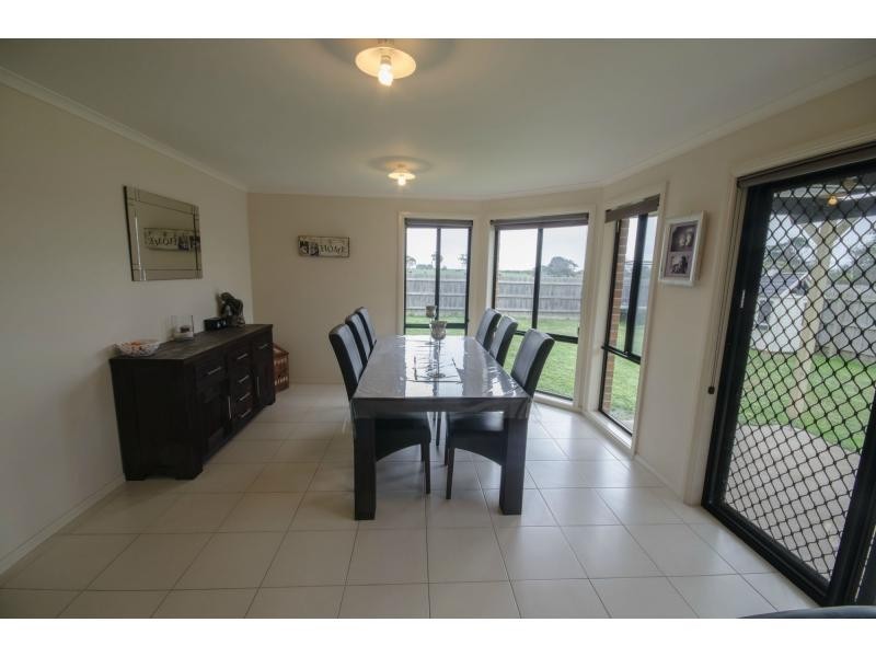 7 Barnes Way, Koo Wee Rup VIC 3981