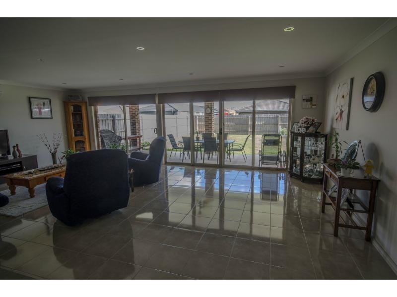 11 Emerald Close, Koo Wee Rup VIC 3981