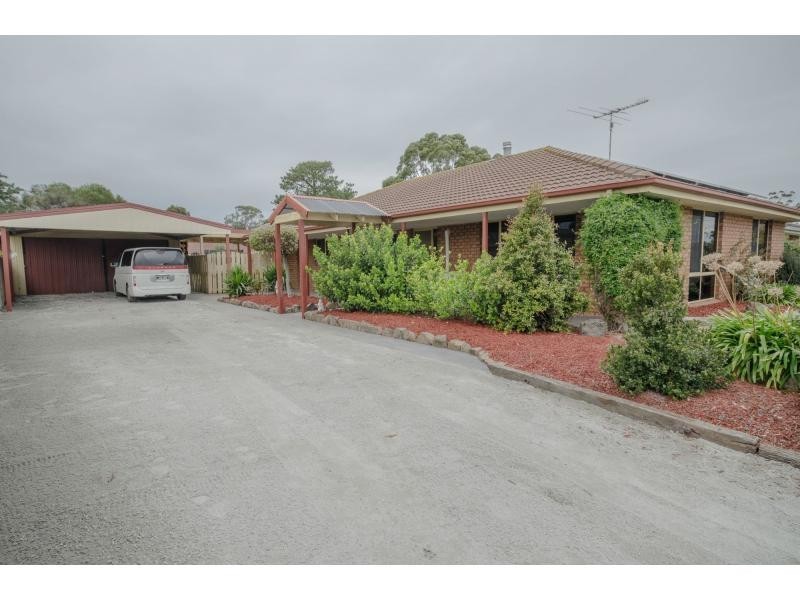 9 Tresize Court, Lang Lang VIC 3984