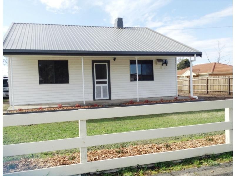 16 Gardner Street, Koo Wee Rup VIC 3981