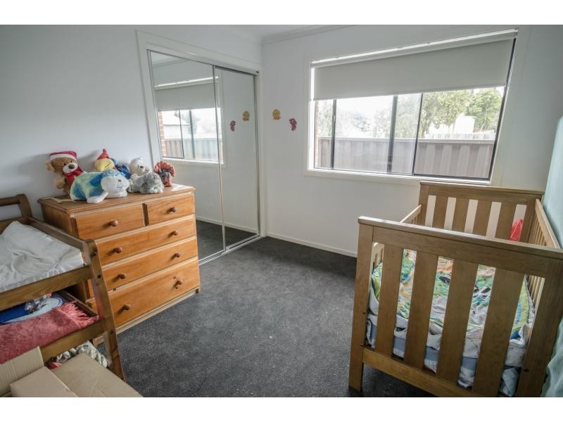 Unit 1 & 2/37 Henry Street, Koo Wee Rup VIC 3981