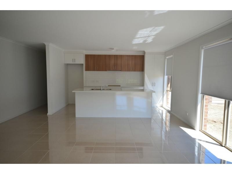 201 McDonalds Track, Lang Lang VIC 3984