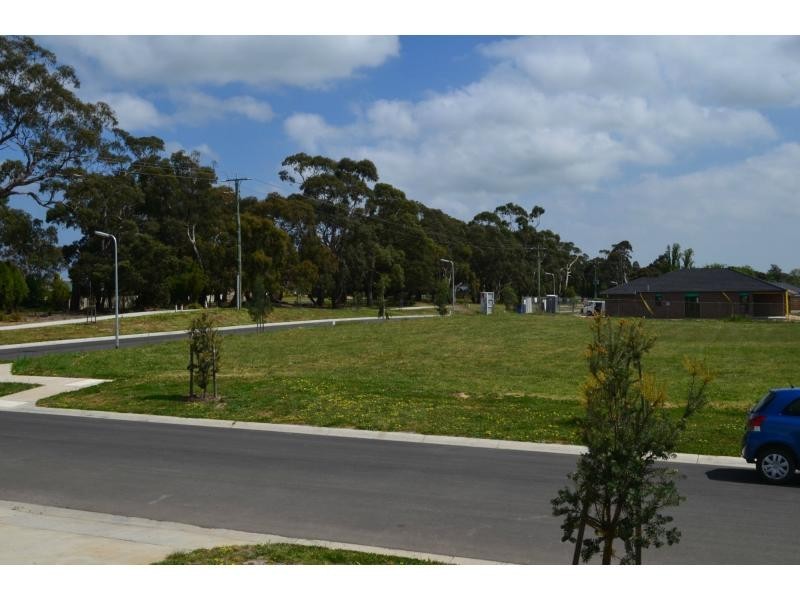 58 Roseberry Street, Lang Lang VIC 3984