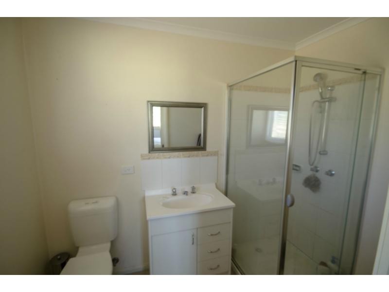 21 Follett Drive, Nyora VIC 3987