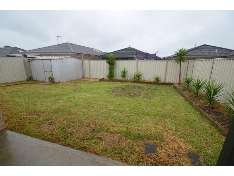 23 Warbler Street, Pakenham VIC 3810