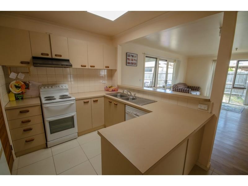 25 Kingston Avenue, Pakenham VIC 3810