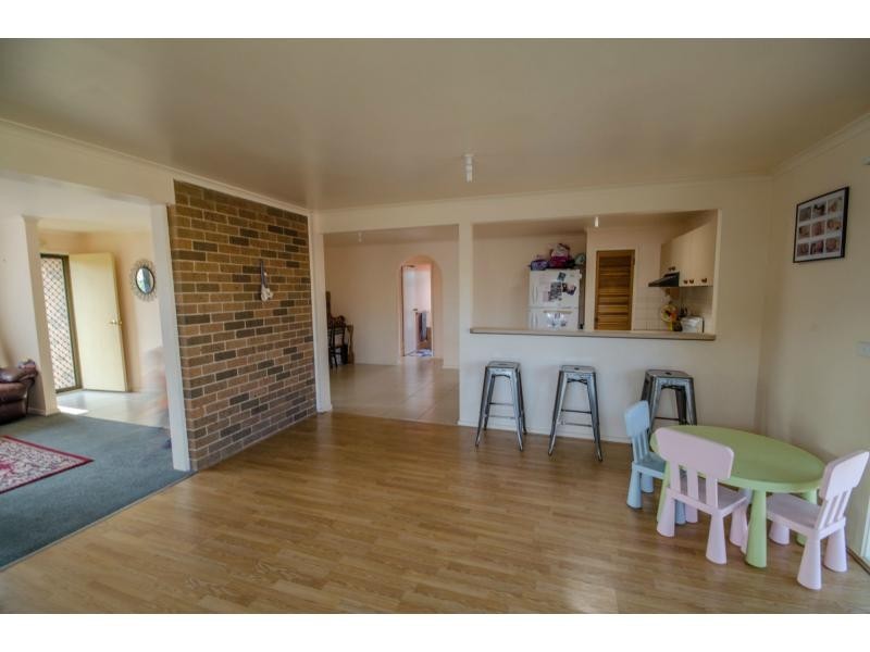 25 Kingston Avenue, Pakenham VIC 3810