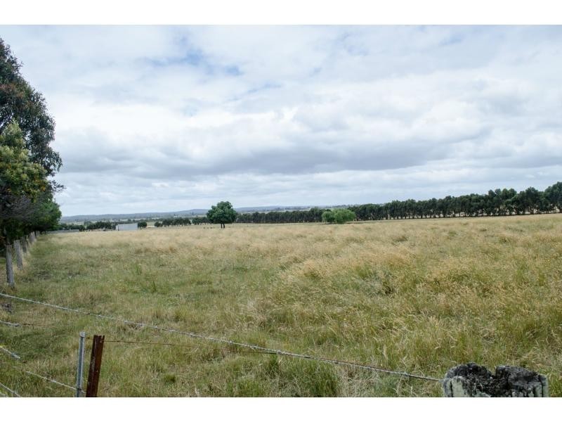 490 Westernport Road, Lang Lang VIC 3984