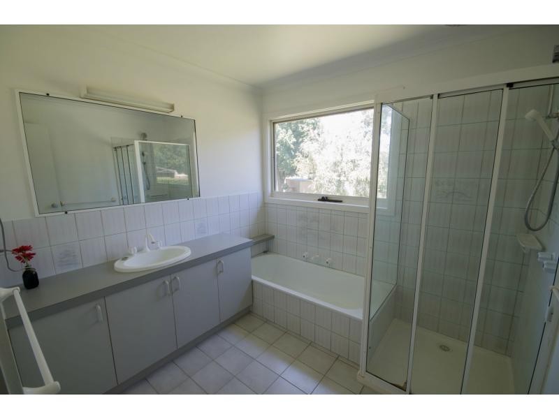 29 Forster Drive, Nyora VIC 3987