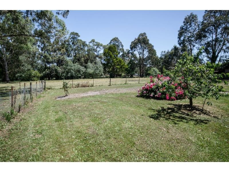 29 Forster Drive, Nyora VIC 3987