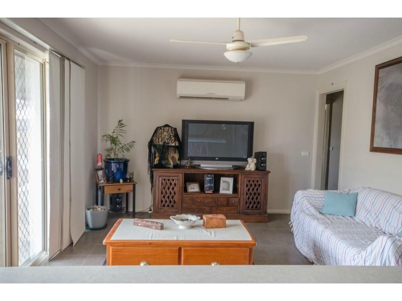 15 Blackfish Drive, Koo Wee Rup VIC 3981