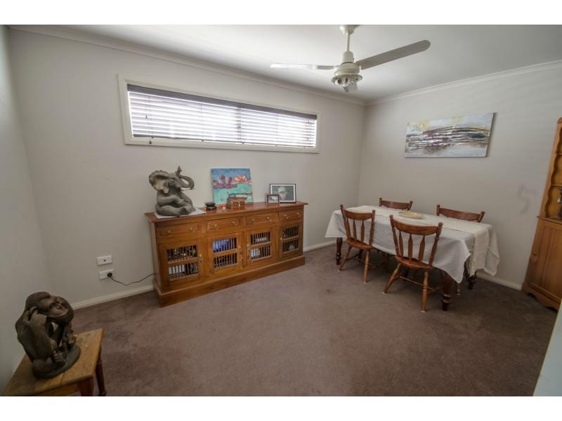15 Blackfish Drive, Koo Wee Rup VIC 3981