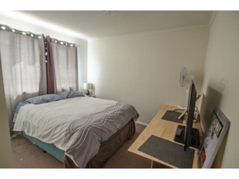 15 Blackfish Drive, Koo Wee Rup VIC 3981