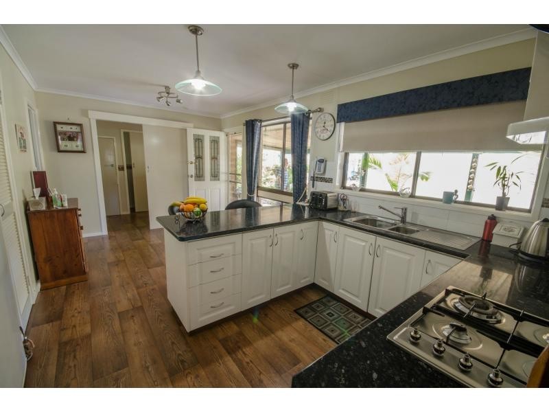 6 Davis Street, Nyora VIC 3987