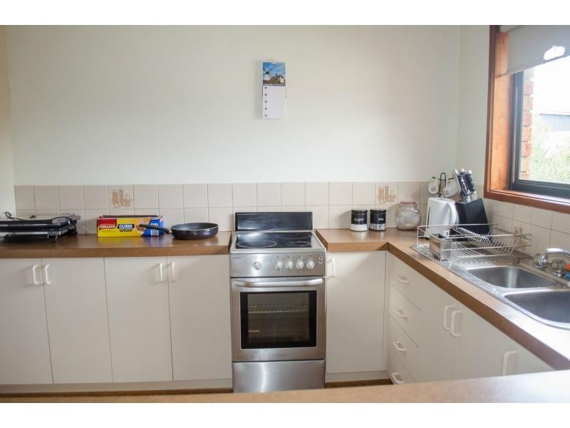 Unit 2/3 Boormani Court, Koo Wee Rup VIC 3981