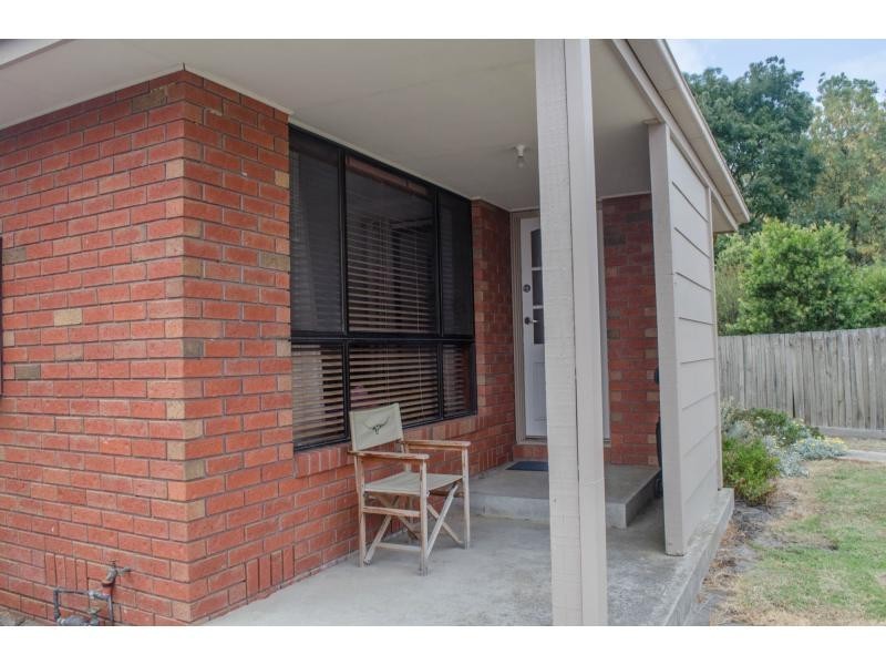Unit 2/3 Boormani Court, Koo Wee Rup VIC 3981
