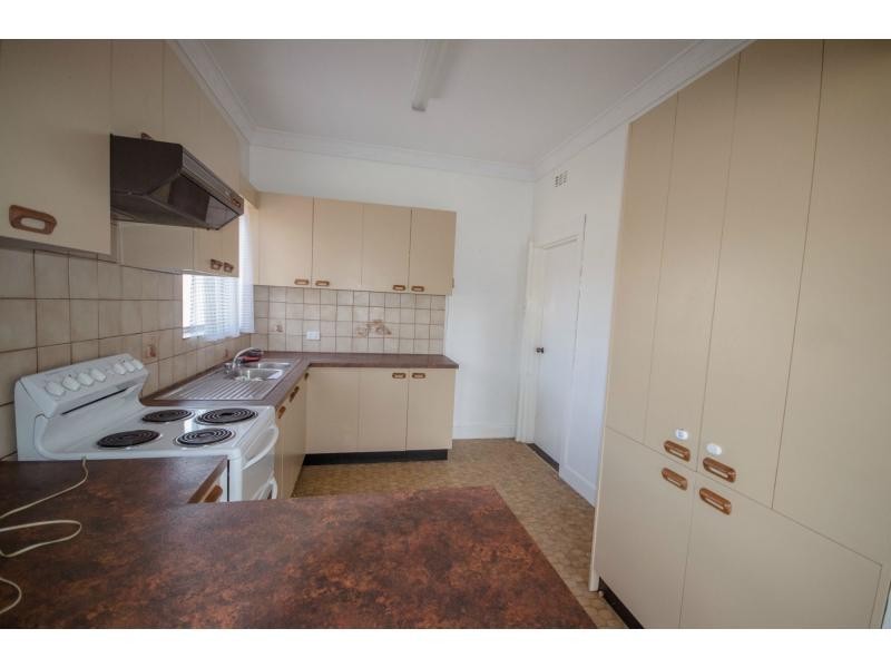 20 Sybella Avenue, Koo Wee Rup VIC 3981