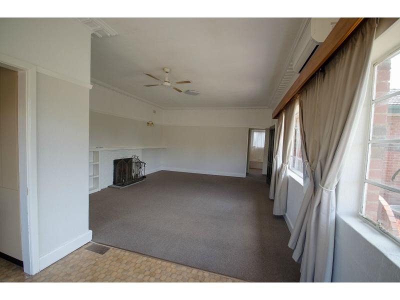 20 Sybella Avenue, Koo Wee Rup VIC 3981