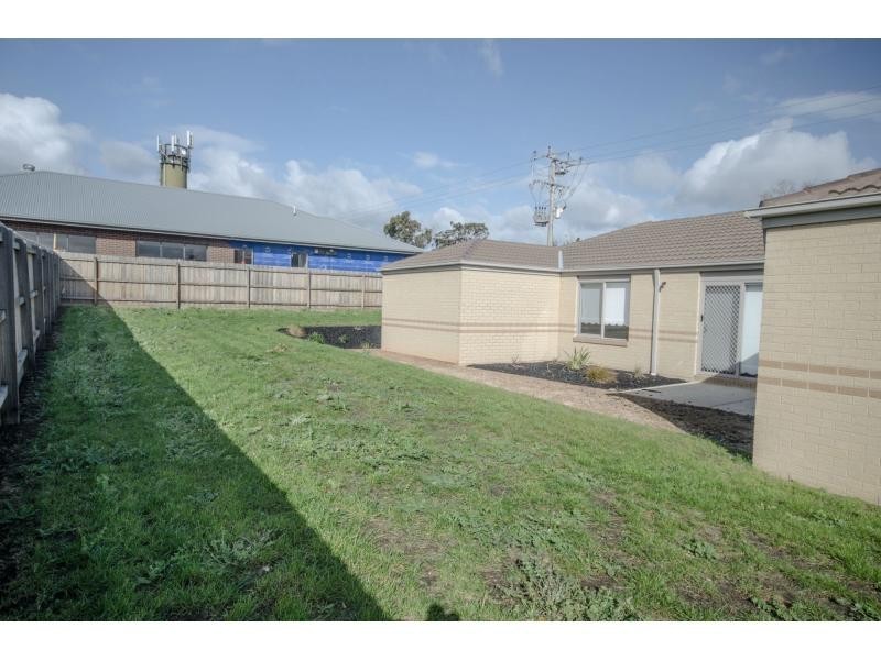 60 Rosebery Street, Lang Lang VIC 3984