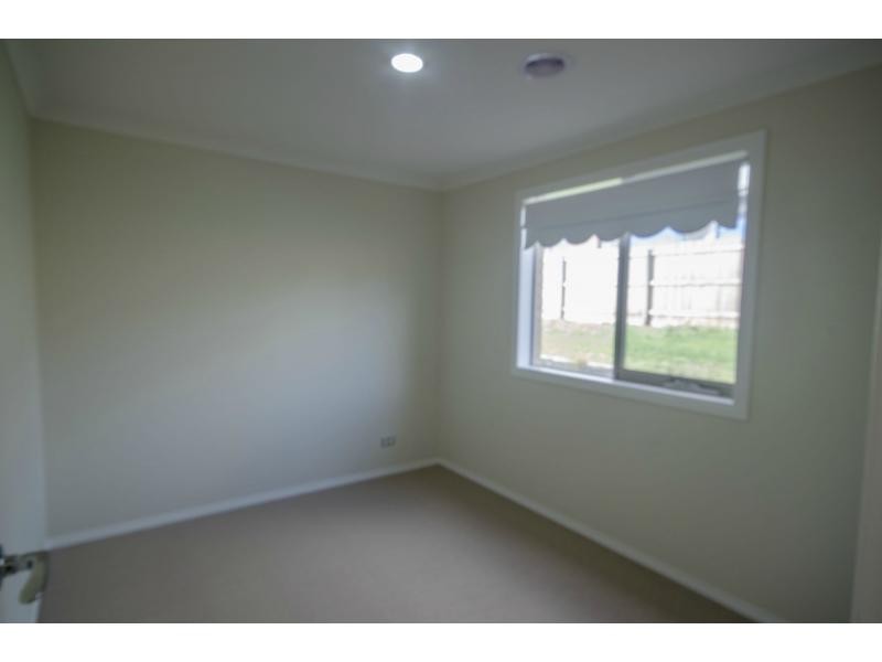 60 Rosebery Street, Lang Lang VIC 3984