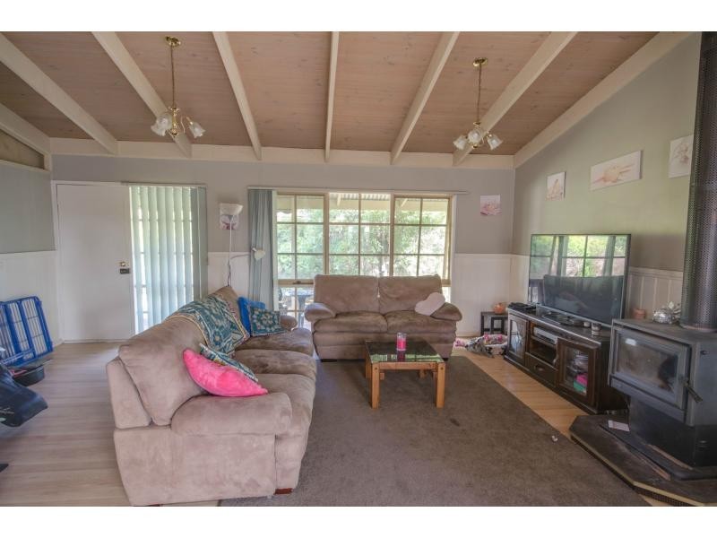 16 James Street, Lang Lang VIC 3984