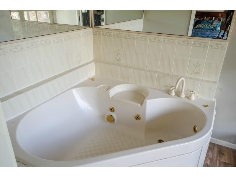 16 James Street, Lang Lang VIC 3984