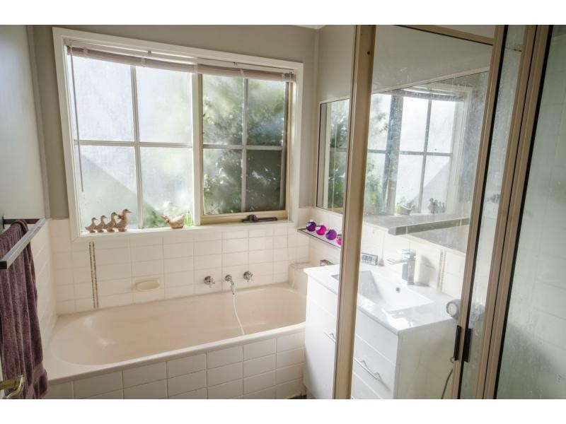 16 James Street, Lang Lang VIC 3984