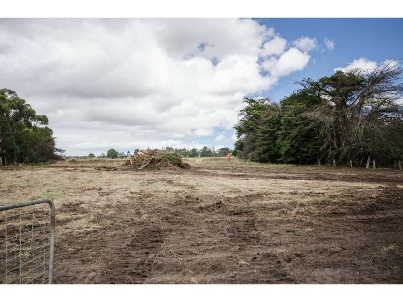 830 Kooweerup – Longwarry Road, Bayles VIC 3981