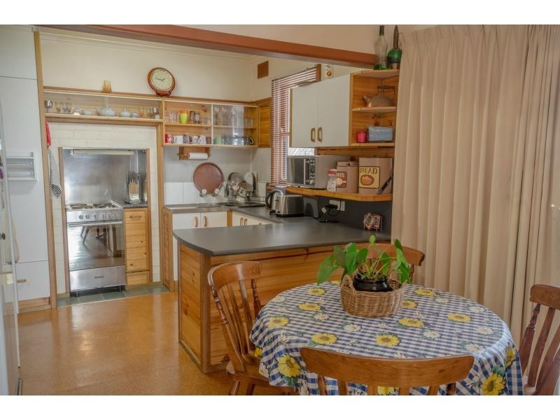 41 Henry Street, Koo Wee Rup VIC 3981