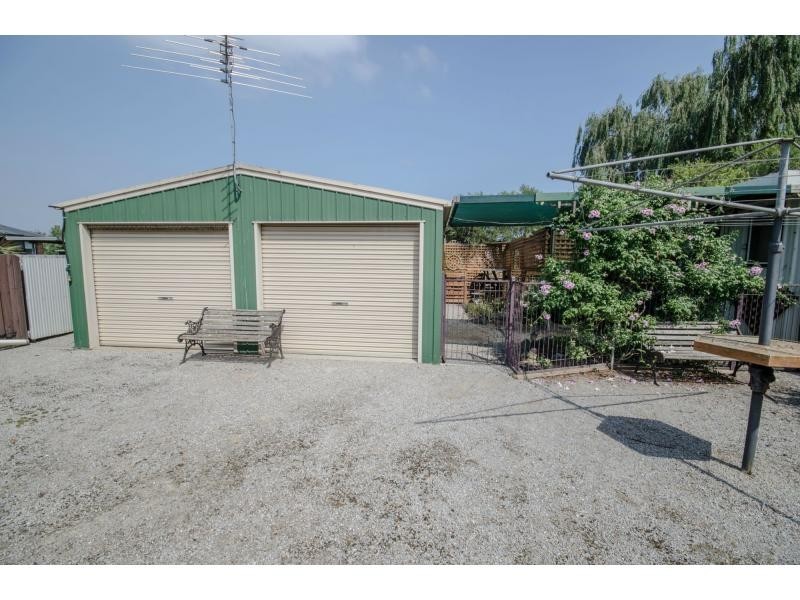 41 Henry Street, Koo Wee Rup VIC 3981